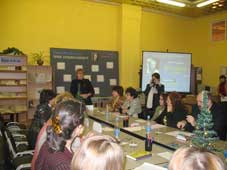 круглый стол Великий спорный писатель или Подмастерье Бога на земле